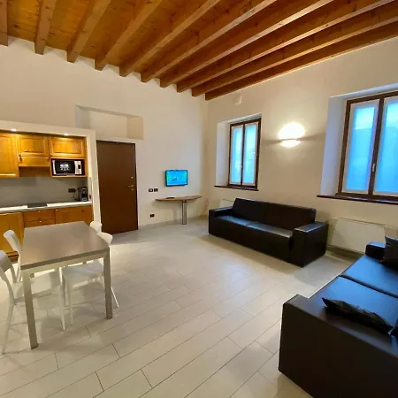 Cascina San Giovanni Aparthotel *